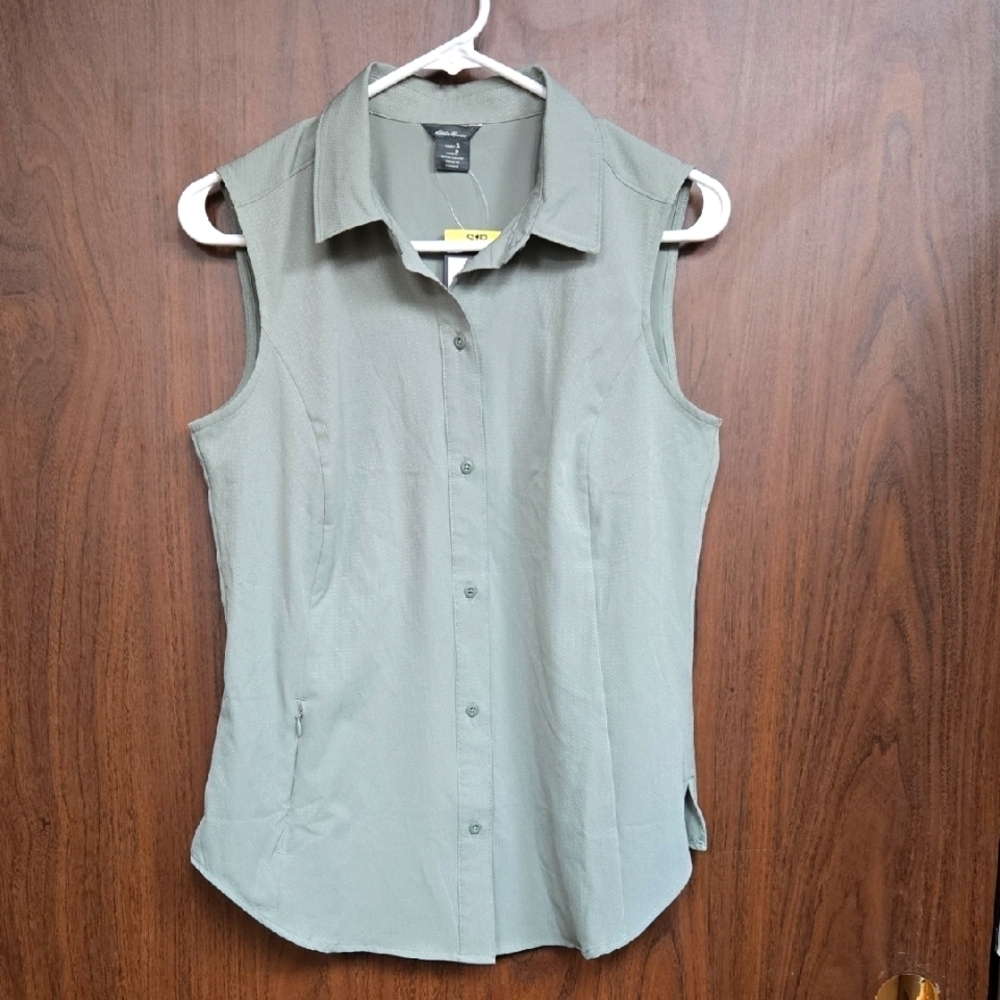 Eddie Bauer Size XXL Sage Green Sleeveless Button Down Tech Shirt